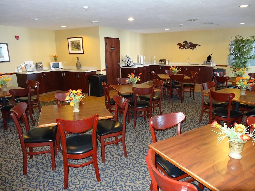 Fairgrounds Inn Du Quoin Extérieur photo